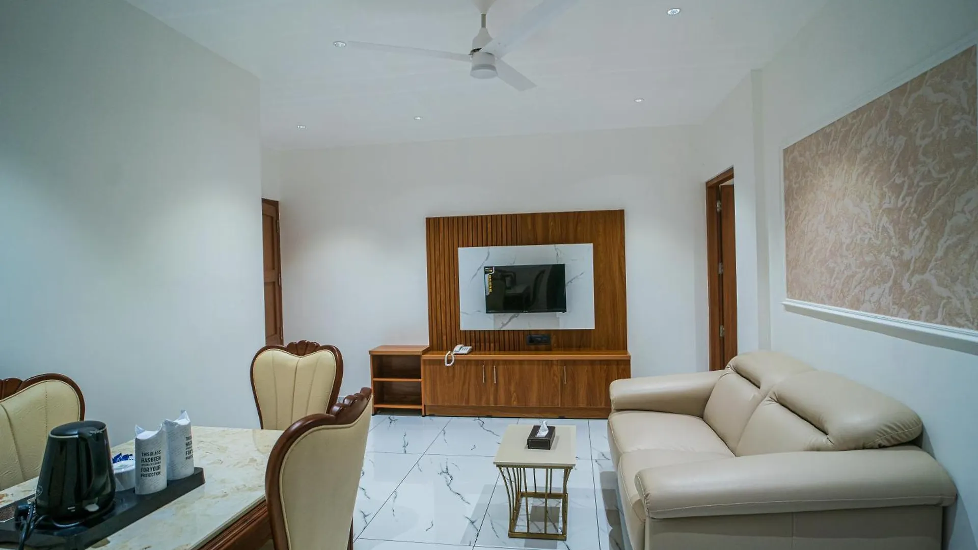 Dq Premium Apartments Kochi
